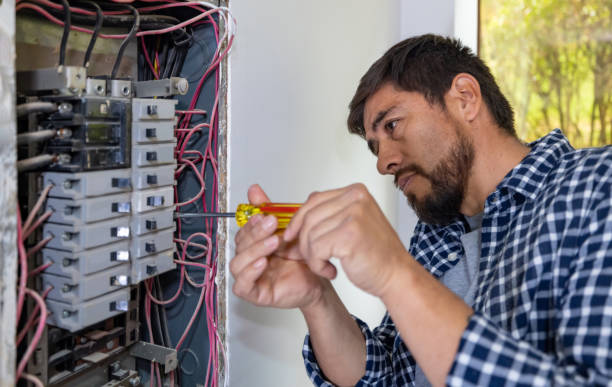  Oakdale, LA Electrician Pros